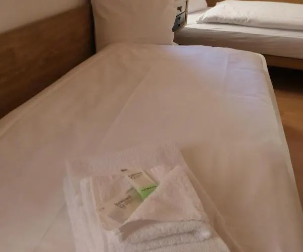 Franziskaner Hotel 3*