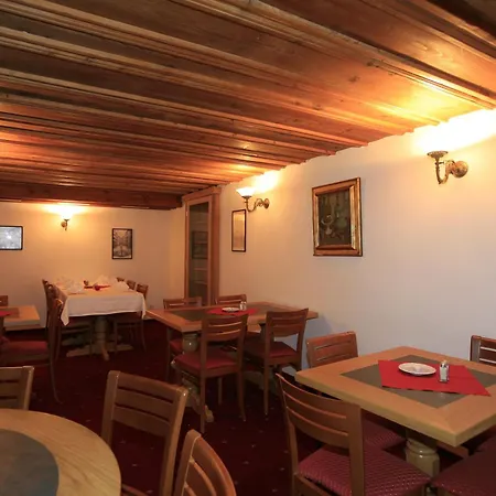 Otel Franziskaner Chur